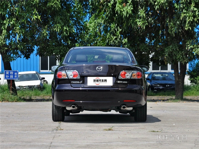 2015款 2.0L 自動超豪華型