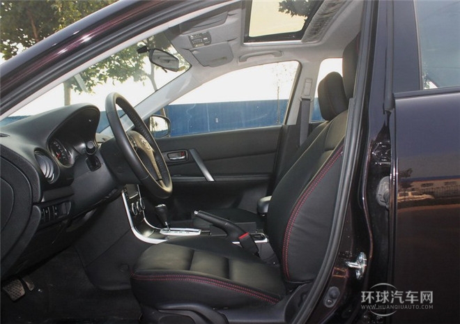 2015款 2.0L 自動豪華型