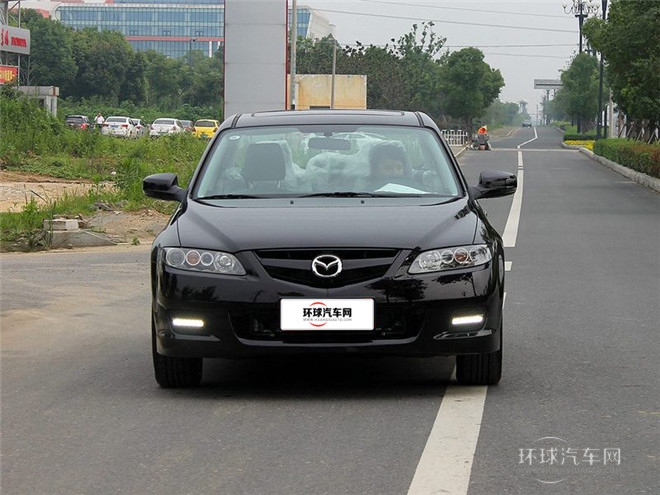 2015款 2.0L 自動經典型