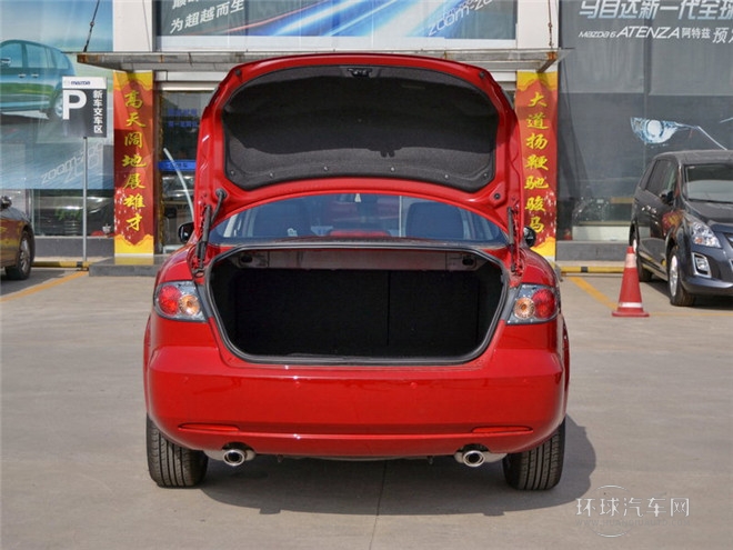 2015款 2.0L 自動時尚型