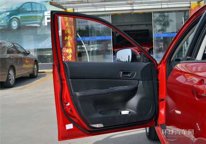 2015款 2.0L 自動時尚型