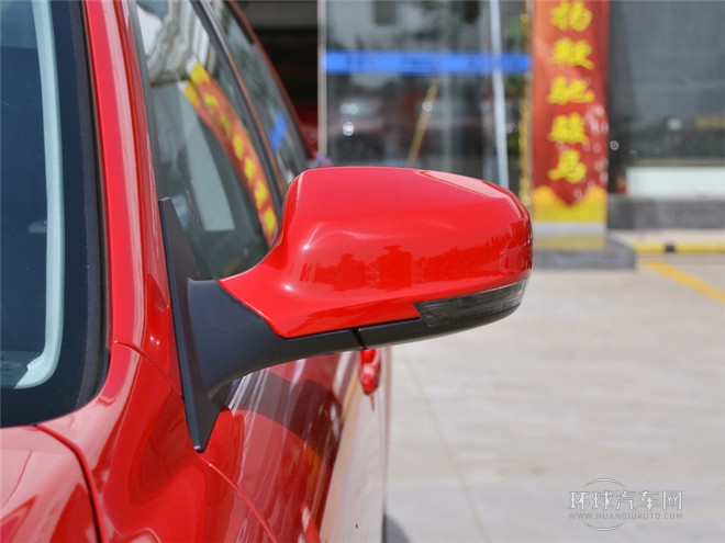 2015款 2.0L 自動時尚型