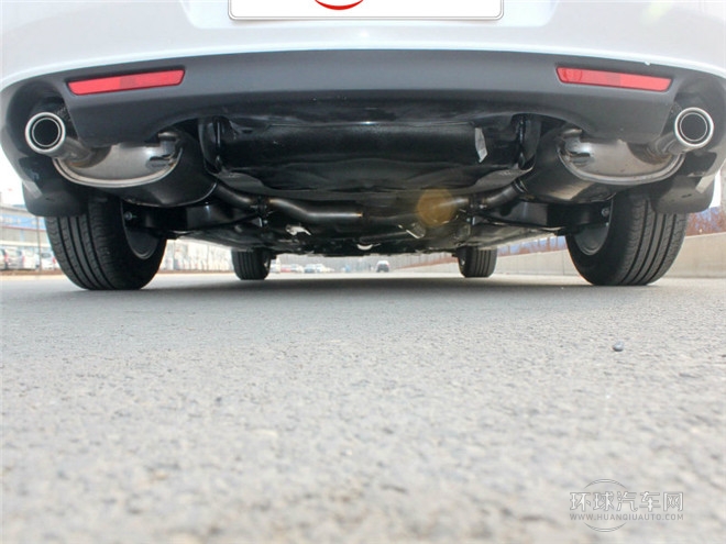 2015款 2.0L 自動(dòng)豪華版