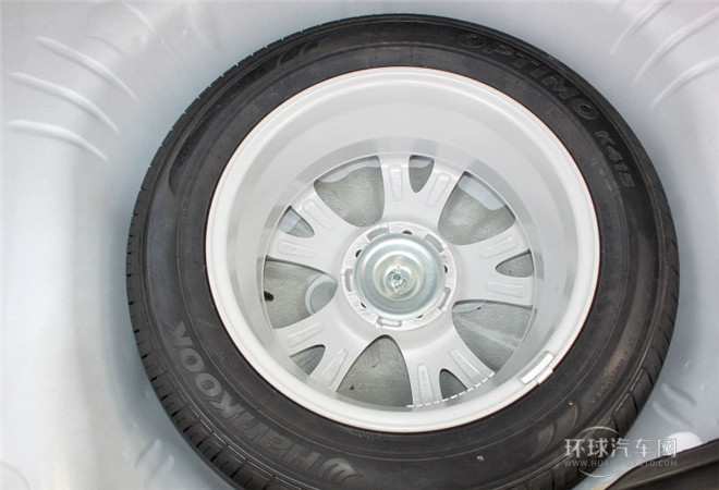 2015款 2.0L 自動豪華版