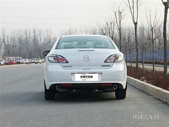 2015款 2.0L 自動豪華版