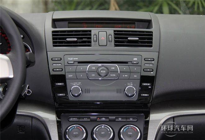 2015款 轎跑 2.0L 自動豪華版