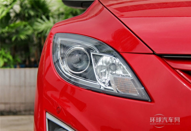 2015款 轎跑 2.0L 自動豪華版