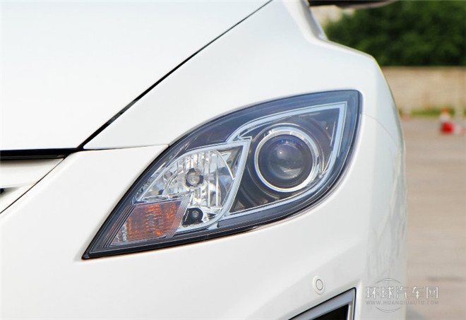 2015款 轎跑 2.0L 自動精英版