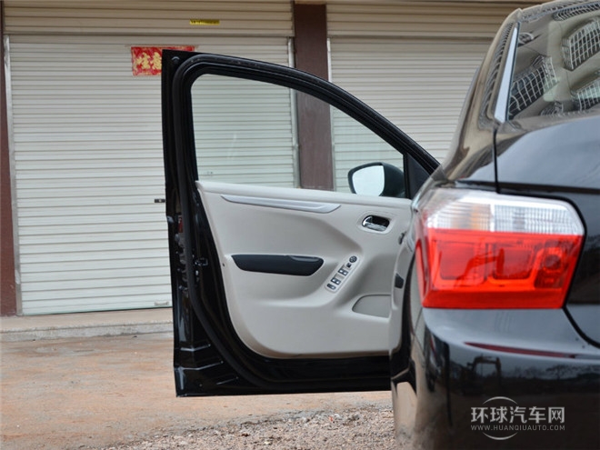 2015款 質尚版 1.6L 手動舒適型