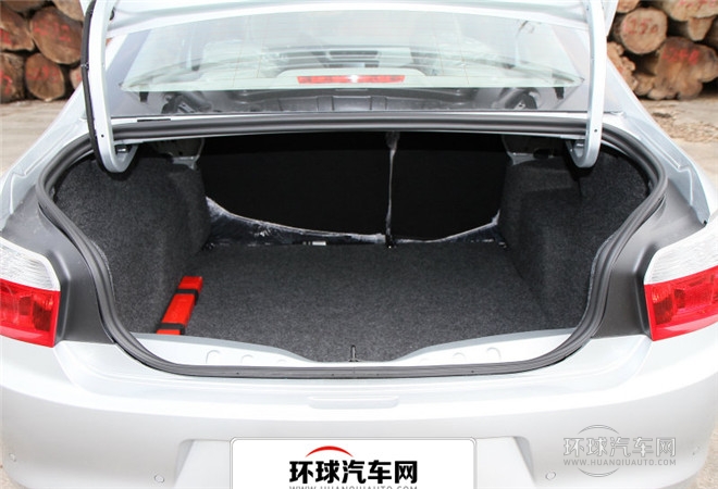 2015款 質(zhì)尚版 1.6L 自動豪華型