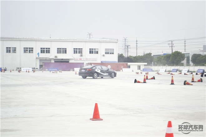 2015款 2.4L TOP旗艦型