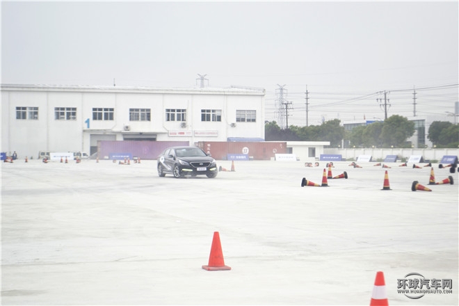 2015款 2.4L TOP旗艦型