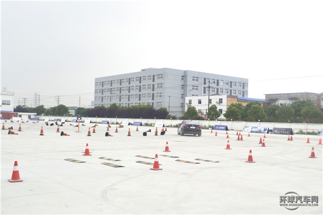 2015款 2.4L TOP旗艦型