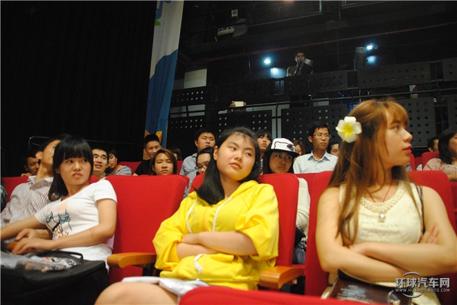 電影熱潮席卷魔都 廣汽傳祺聯合《電影新青年》走進上戲