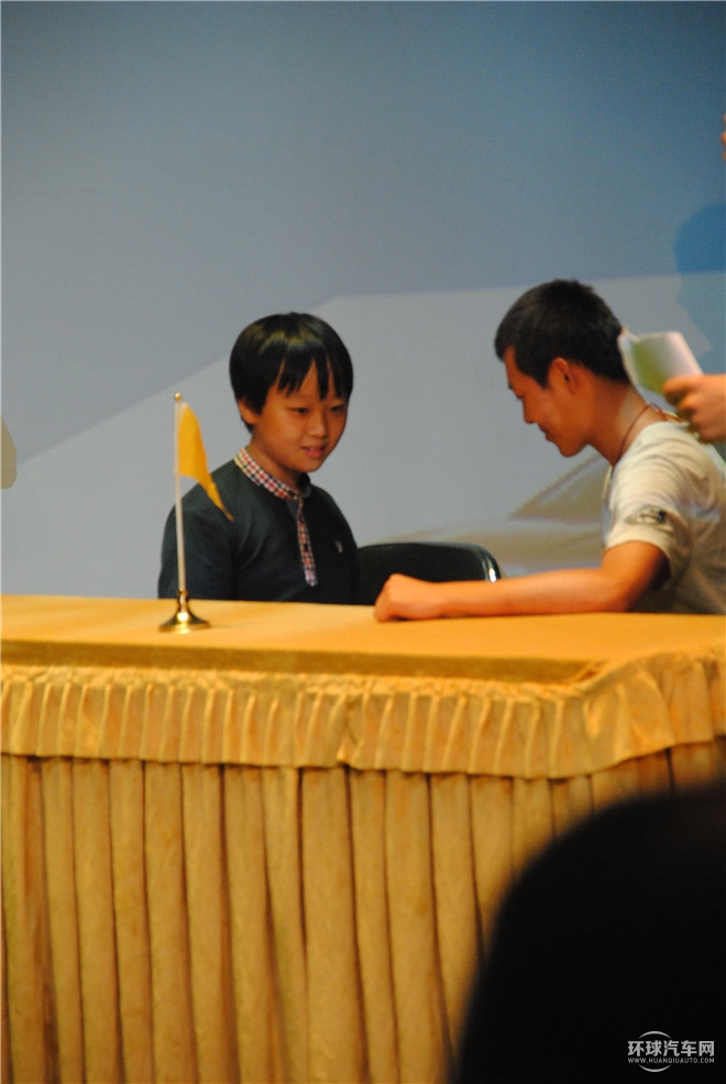 電影熱潮席卷魔都 廣汽傳祺聯合《電影新青年》走進上戲