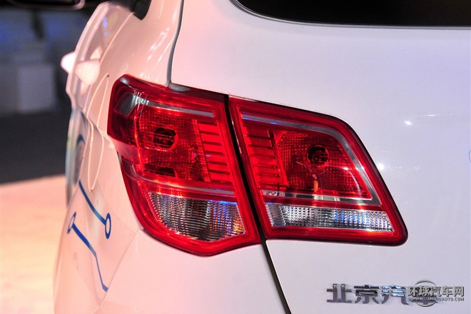 2015款 EV160 輕秀版