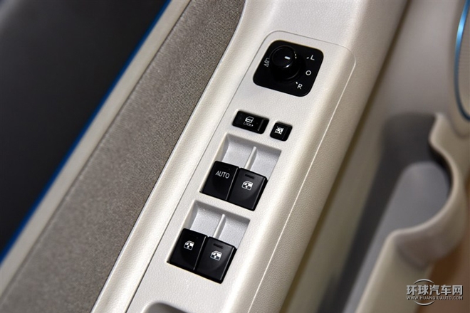 2015款 EV200 輕快版