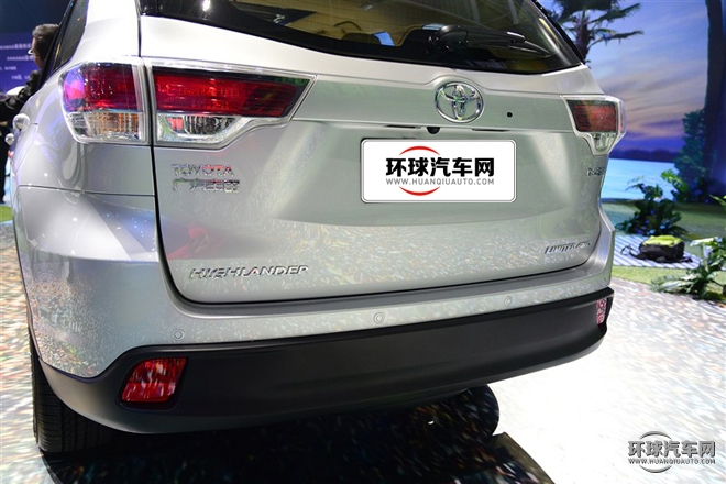 2015款 2.0T 四驅精英版 7座