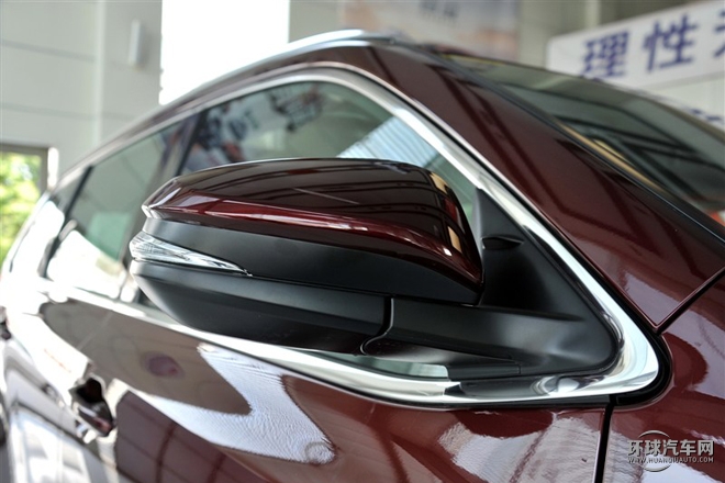 2015款 2.0T 四驅至尊版 7座