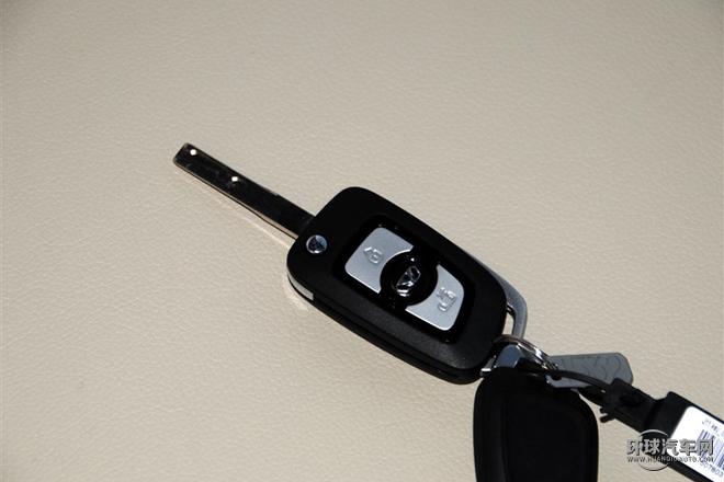 2015款 2.0T 自動豪華型