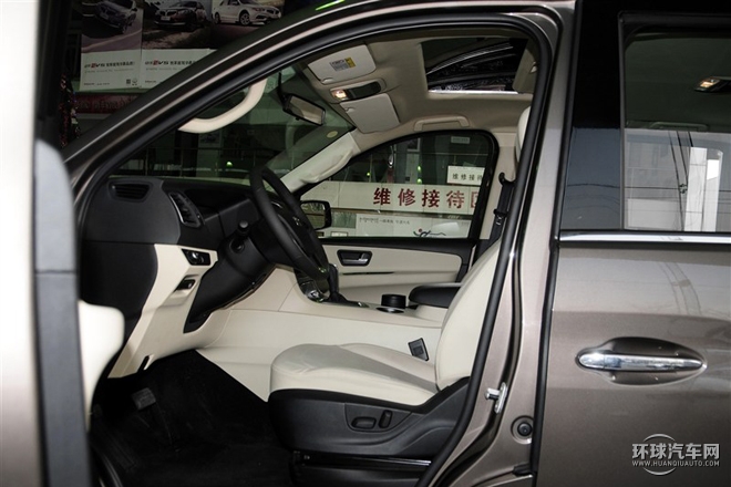 2015款 2.0T 自動豪華型