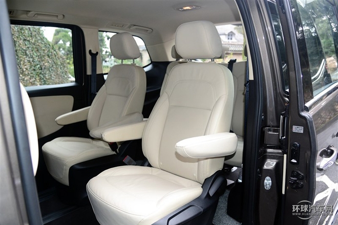 2015款 2.0T 自動旗艦型