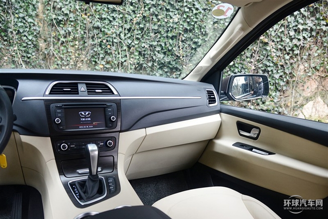 2015款 2.0T 自動旗艦型