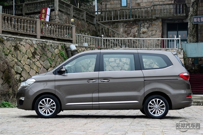 2015款 2.0T 自動旗艦型