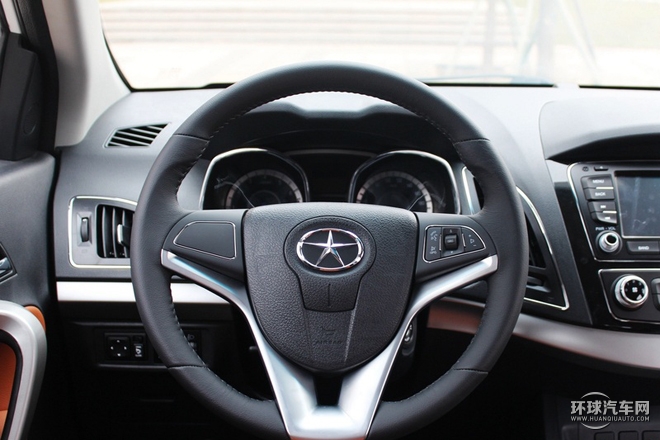 2015款 1.5T 手動舒適型