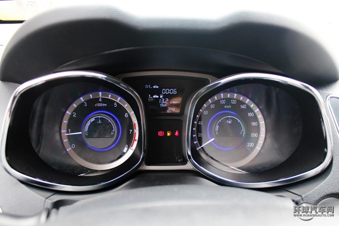 2015款 1.5T 手動舒適型