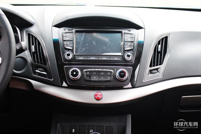 2015款 1.5T 手動舒適型