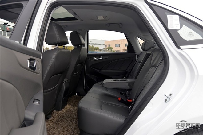 2015款 1.5T 手動致尊版