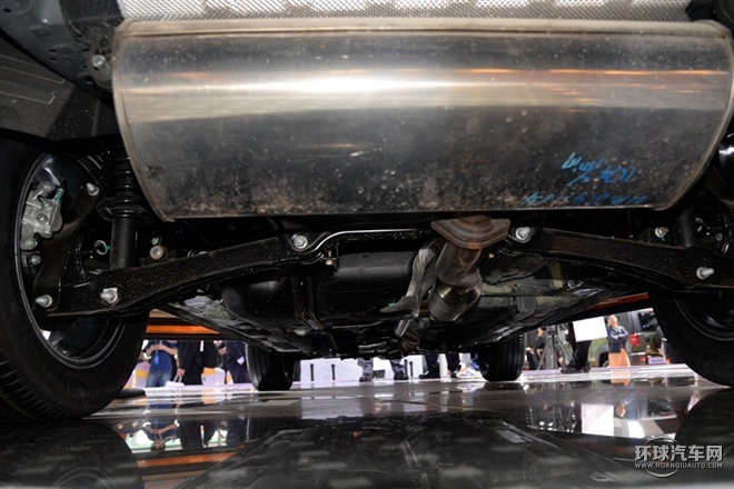 2015款 2.0T 自動豪華型