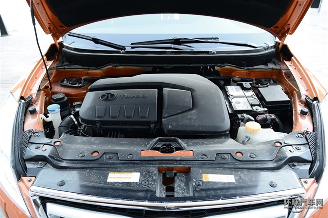 2015款 2.0T 自動豪華型