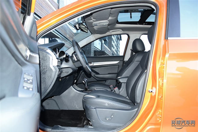 2015款 2.0T 自動豪華型