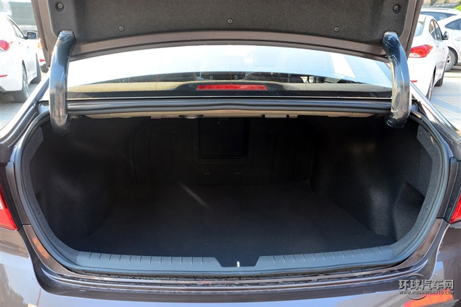 2015款 2.4L DLX尊貴型