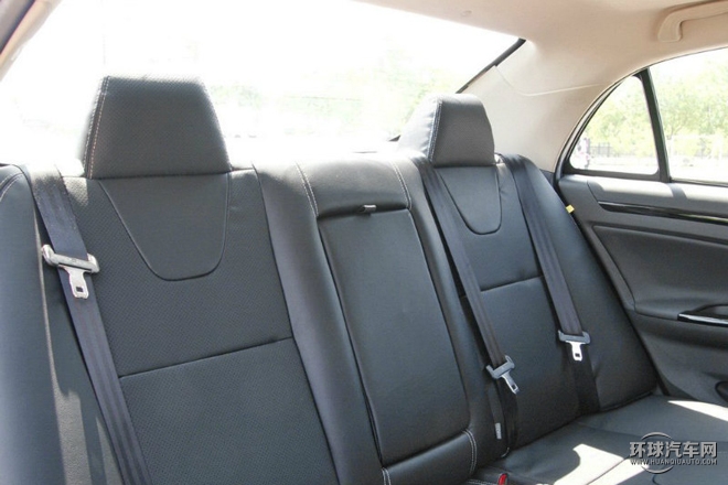 2015款 1.5L 手動旗艦型