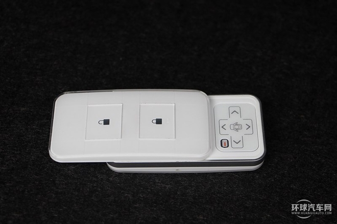 2015款 1.5L 自動豪華型