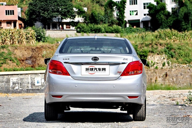 2015款 1.5L 自動豪華型