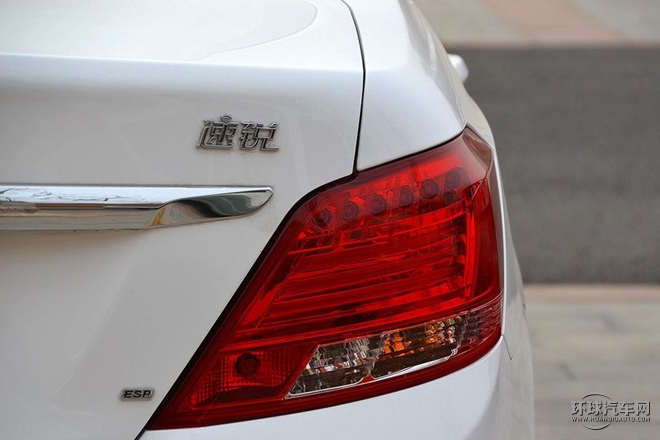 2015款 1.5L 自動旗艦型