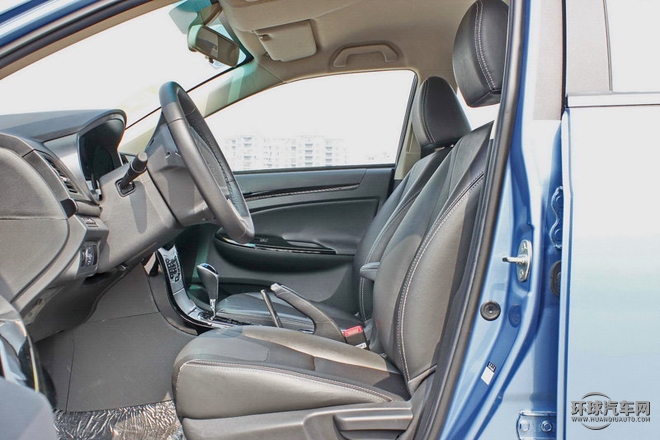 2015款 1.5L 自動舒適型
