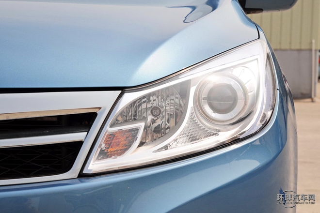 2015款 1.5L 自動舒適型