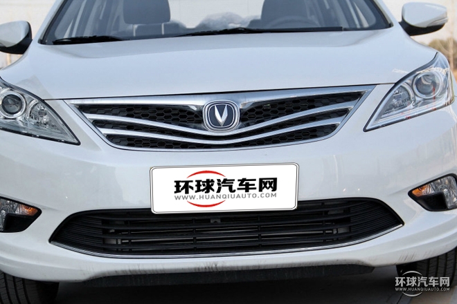 2015款 1.5T 自動(dòng)運(yùn)動(dòng)豪華型