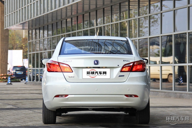 2015款 1.5T 自動(dòng)運(yùn)動(dòng)尊貴型