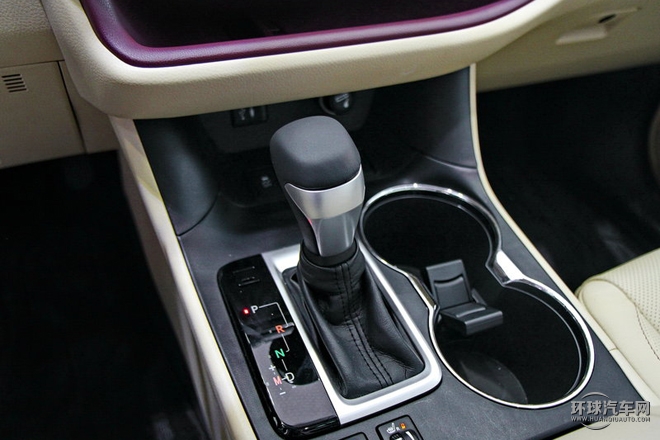 2015款 2.0T 兩驅豪華版 7座