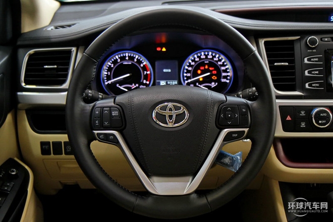 2015款 2.0T 兩驅豪華版 7座