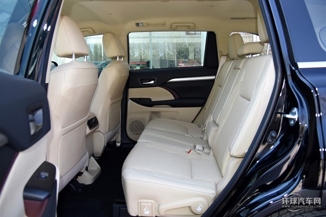 2015款 2.0T 兩驅精英版 7座