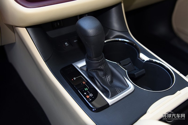 2015款 2.0T 兩驅精英版 7座