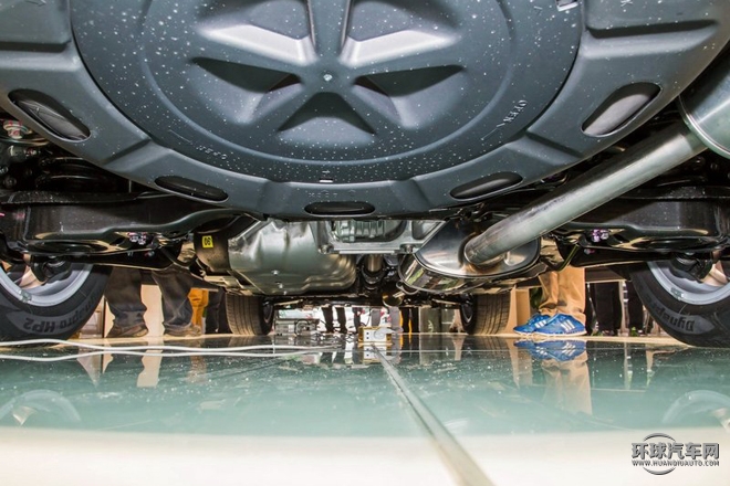 2015款 2.0T 四驅豪華導航版 7座