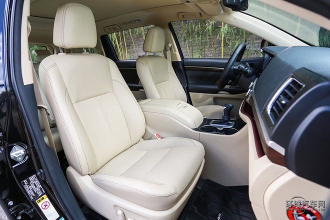 2015款 2.0T 四驅豪華導航版 7座